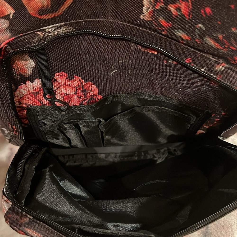 Backpack - Picture 6 of 10